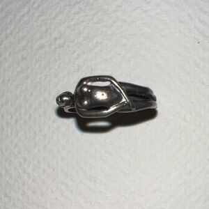 Sterling silver female body ring